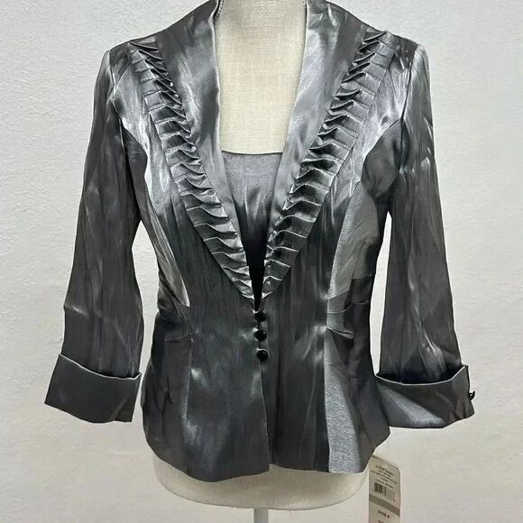 J.R. Nites Tops - J.R. Nites by Carol Lin Jacket and Tank 2 Pc Metallic Silver Women’s Sz 6